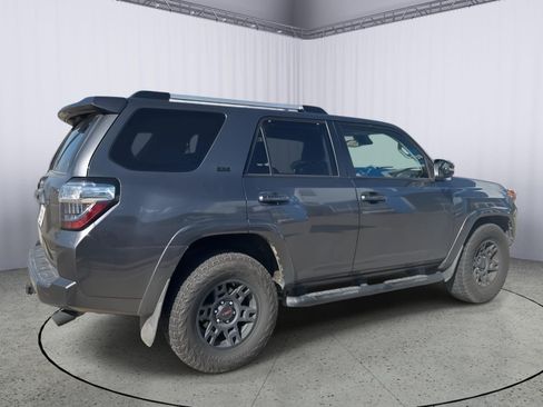 Used 2020 Toyota 4Runner SR5 Premium RWD image 4