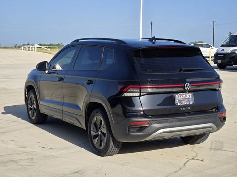 Used 2025 Volkswagen Taos S w/ Taos MDO Package FWD image 6