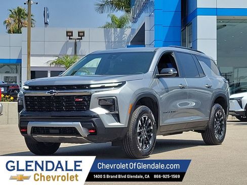 Certified 2025 Chevrolet Traverse Z71 AWD/4WD image 16