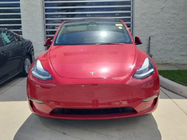 Used 2023 Tesla Model Y Long Range AWD/4WD image 2