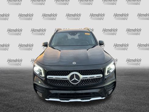 Used 2022 Mercedes-Benz GLB 250 4MATIC image 3