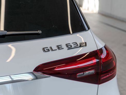 New 2026 Mercedes-Benz GLE 63 AMG S image 24