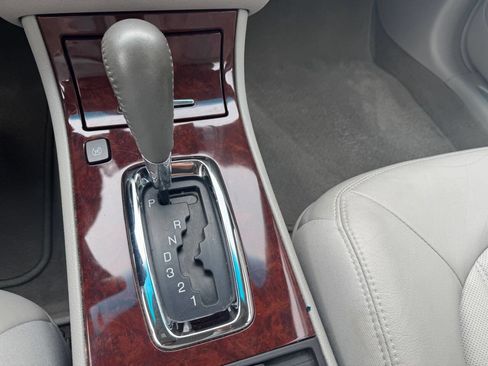 Used 2007 Buick Lucerne CXL image 20