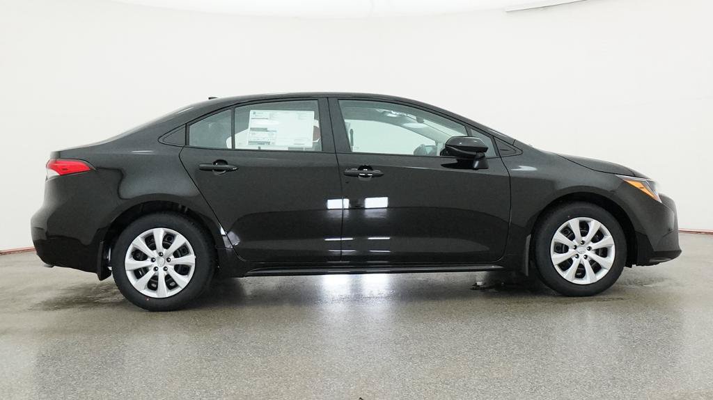 New 2027 Toyota Corolla LE FWD image 30