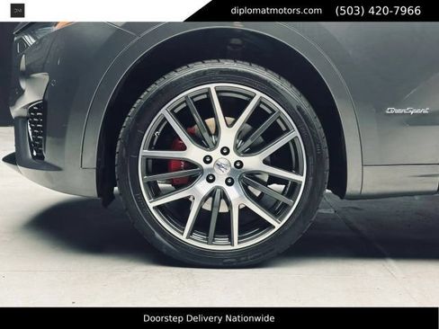 Used 2019 Maserati Levante GranSport AWD/4WD image 45