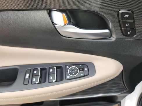 Used 2023 Hyundai Santa Fe Limited image 31