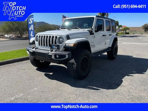 Used 2018 Jeep Wrangler Unlimited Sahara image 1