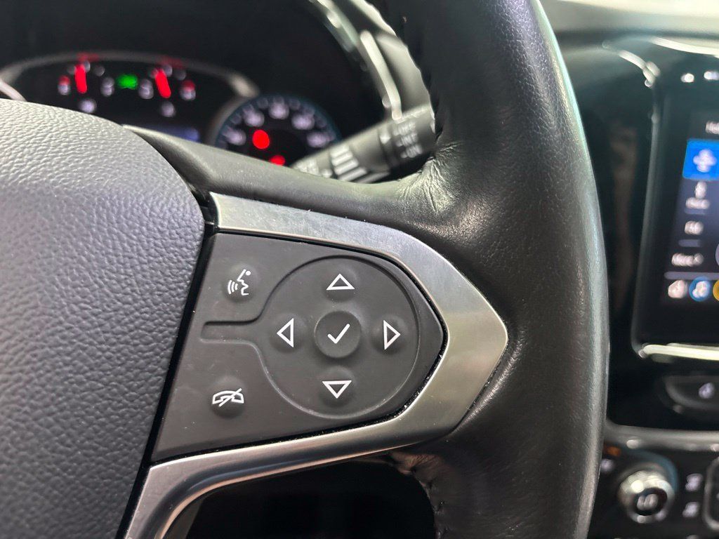 Used 2021 Chevrolet Traverse Premier AWD/4WD image 21
