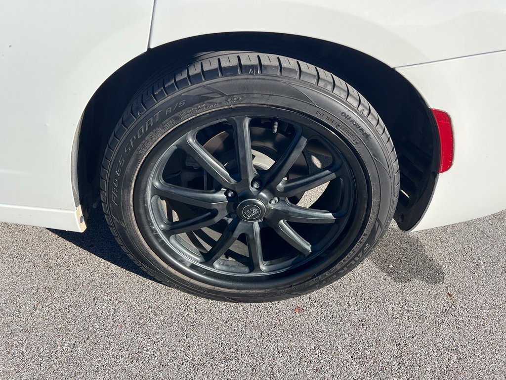 Used 2016 Dodge Charger R/T RWD image 13
