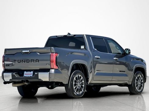 Used 2024 Toyota Tundra Limited AWD/4WD image 5