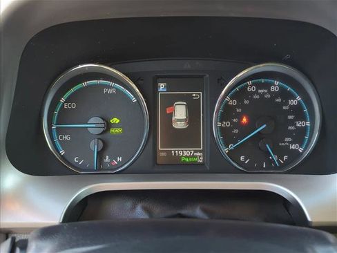 Used 2017 Toyota RAV4 Limited w/ Advanced Technology Package image 16