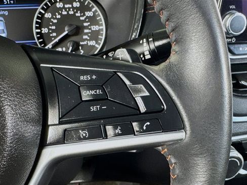 Certified 2022 Nissan Altima 2.5 SR image 12