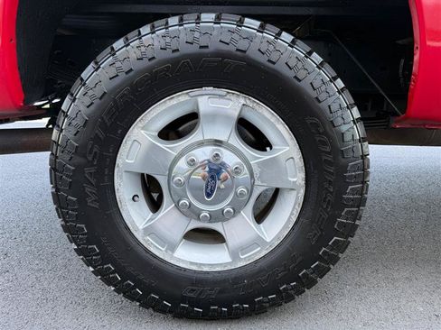 Used 2011 Ford F250 XLT w/ XLT Premium Pkg AWD/4WD image 57