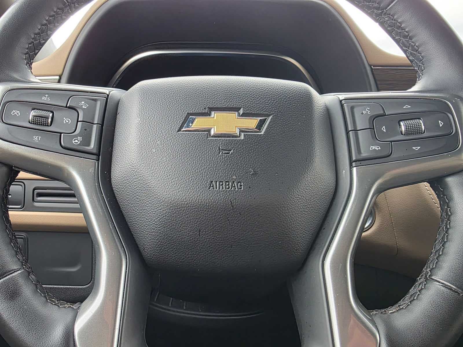 Certified 2024 Chevrolet Suburban Premier AWD/4WD image 25