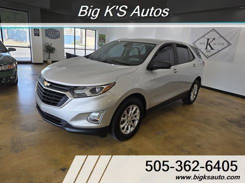 Used 2020 Chevrolet Equinox LS image 4