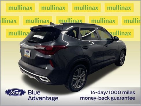 Used 2023 Kia Seltos S image 3