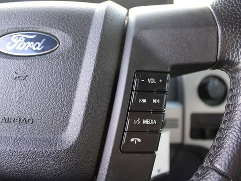 Used 2014 Ford F150 Lariat w/ Equipment Group 501A Mid image 9