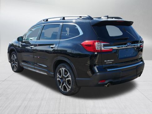 Used 2023 Subaru Ascent Touring AWD/4WD image 5