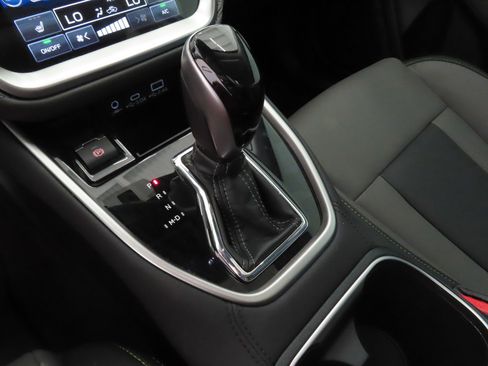 Used 2025 Subaru Outback Onyx Edition image 18