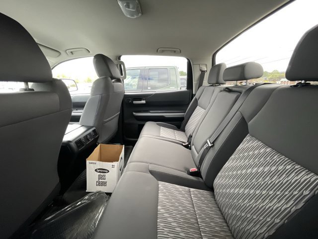Used 2018 Toyota Tundra SR5 w/ TRD Off Road Package AWD/4WD image 13