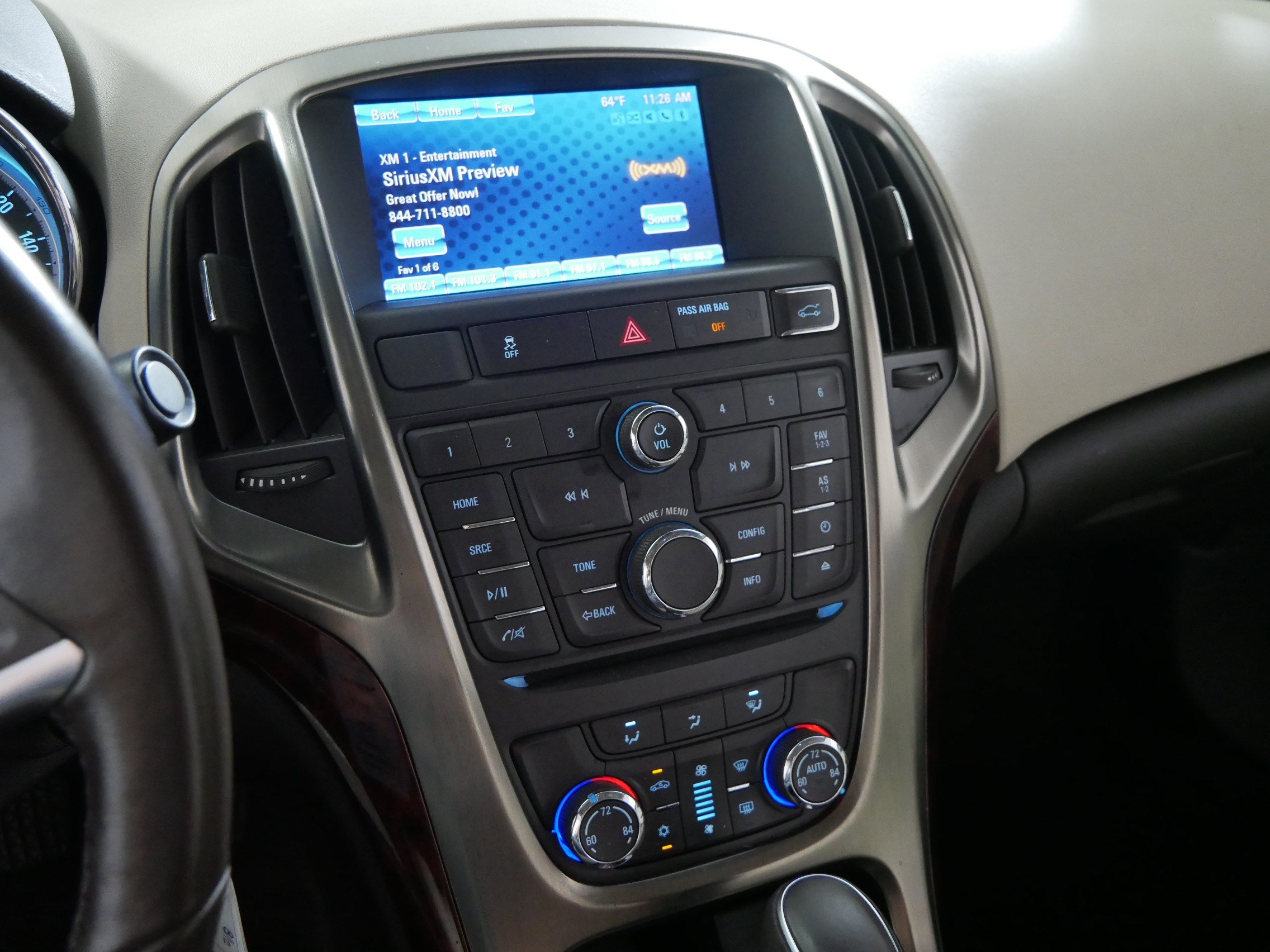 Used 2013 Buick Verano FWD image 22