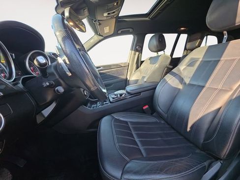 Used 2018 Mercedes-Benz GLS 450 4MATIC w/ Premium Package image 9