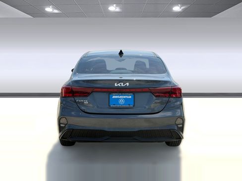 Used 2022 Kia Forte Sedan FWD image 10