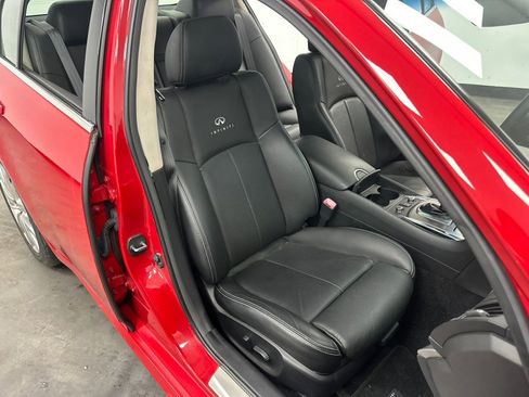 Used 2013 INFINITI G37 4dr x AWD w/ Premium Pkg image 36