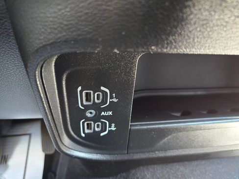 Used 2024 RAM 2500 Big Horn w/ Bed Utility Group AWD/4WD image 22