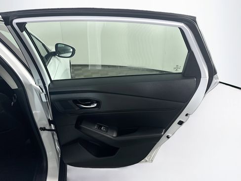 Used 2023 Honda Accord EX image 28