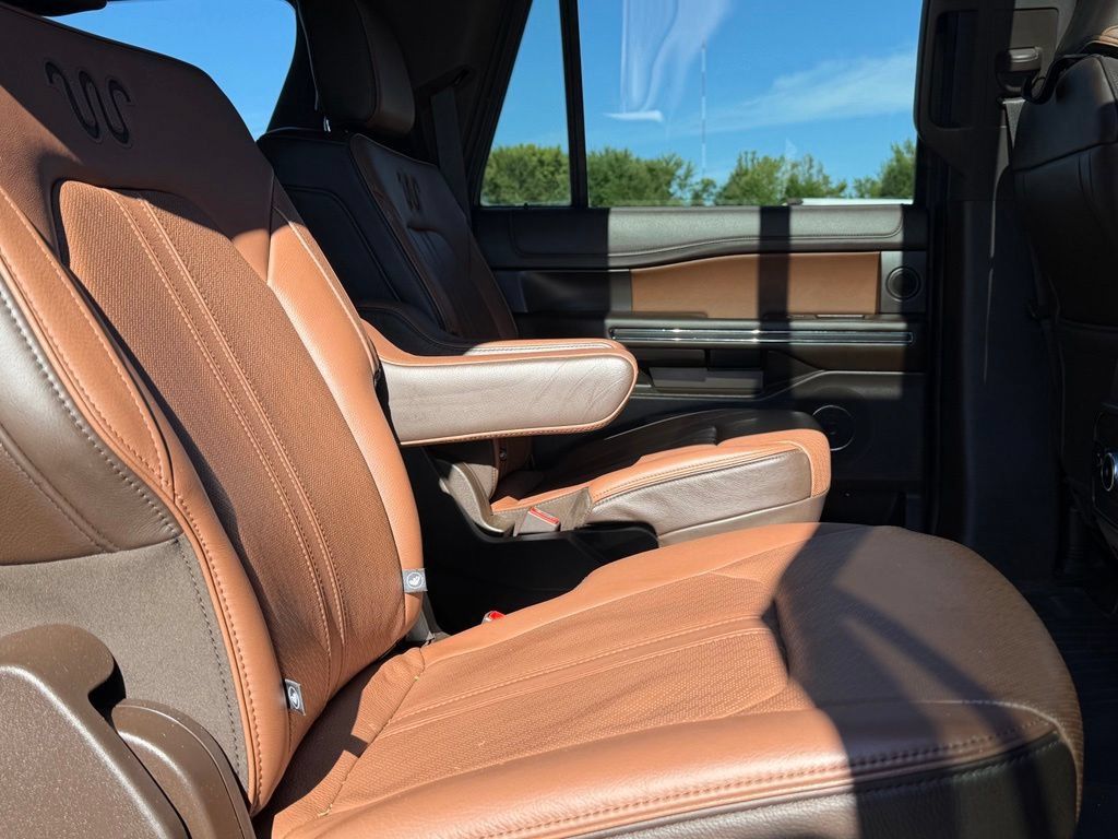 Certified 2023 Ford Expedition Max King Ranch AWD/4WD image 13