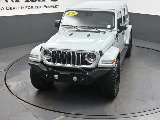 Used 2024 Jeep Wrangler Unlimited Sahara w/ Technology Group AWD/4WD image 51