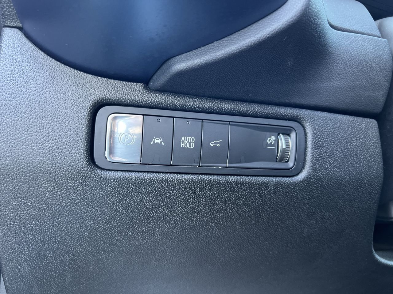 Certified 2024 Chevrolet Equinox EV LT w/ LPO, Blackout Package FWD image 21