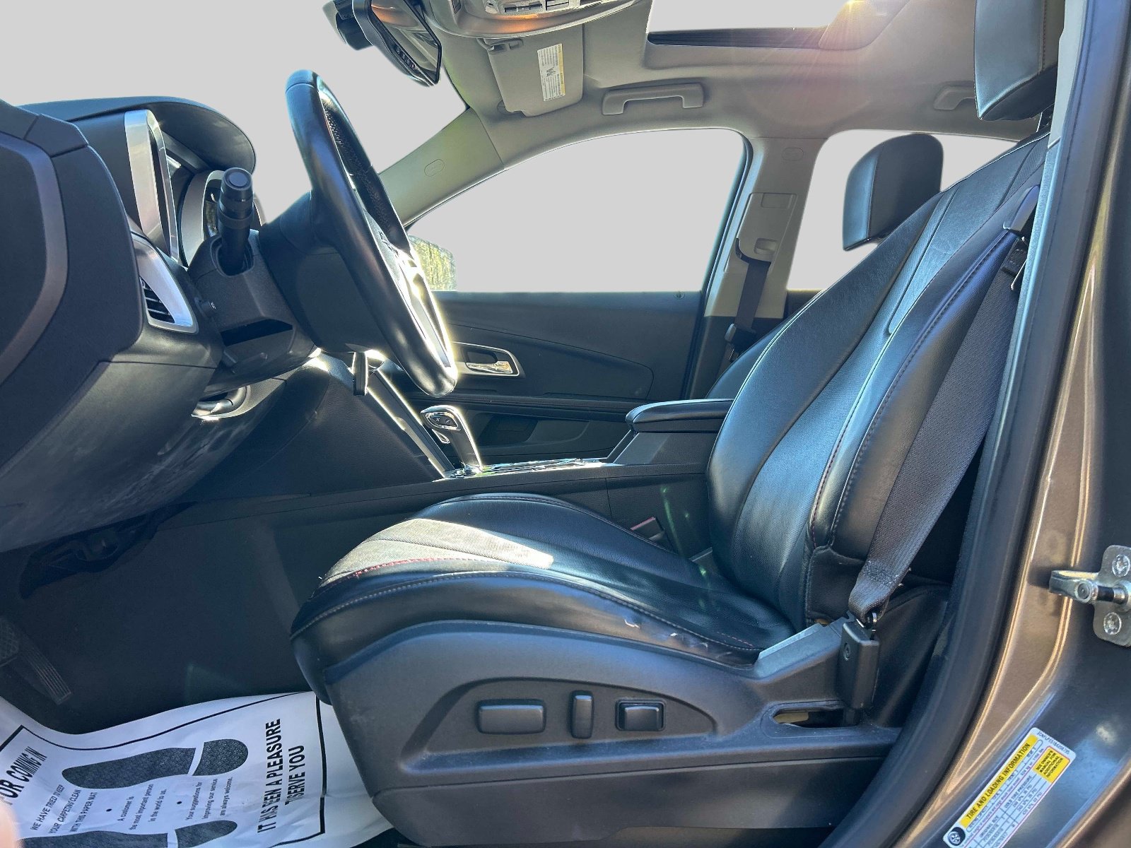 Used 2011 Chevrolet Equinox LT FWD image 15