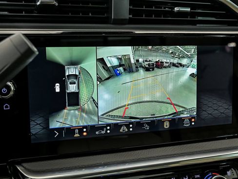 New 2026 GMC Sierra 2500 Denali w/ Technology Package AWD/4WD image 20