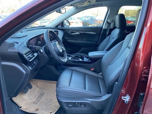 Used 2024 Buick Envision Preferred image 16