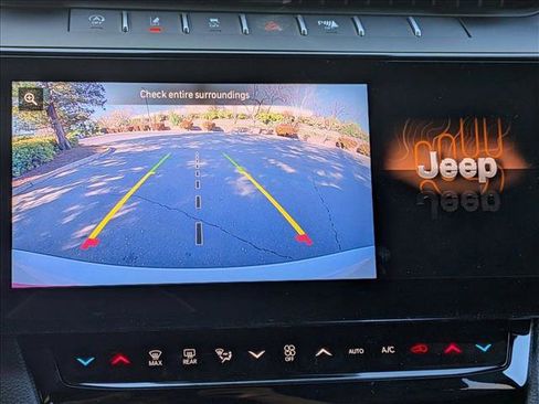New 2026 Jeep Grand Cherokee Limited w/ Limited Altitude Package AWD/4WD image 14