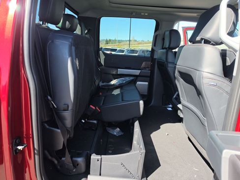 New 2026 Ford F350 Lariat w/ Black Appearance Package image 17