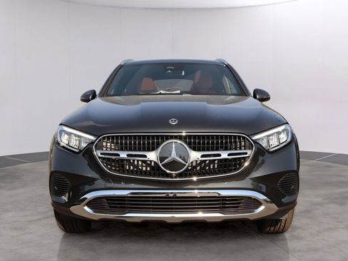 New 2026 Mercedes-Benz GLC 300 4MATIC image 2