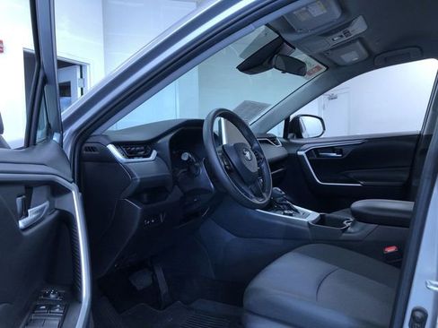 Certified 2025 Toyota RAV4 XLE AWD/4WD image 10