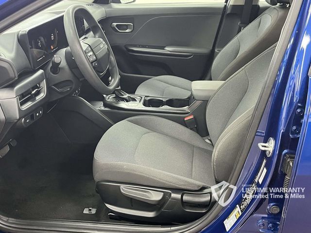 Used 2025 Kia K4 FWD image 14