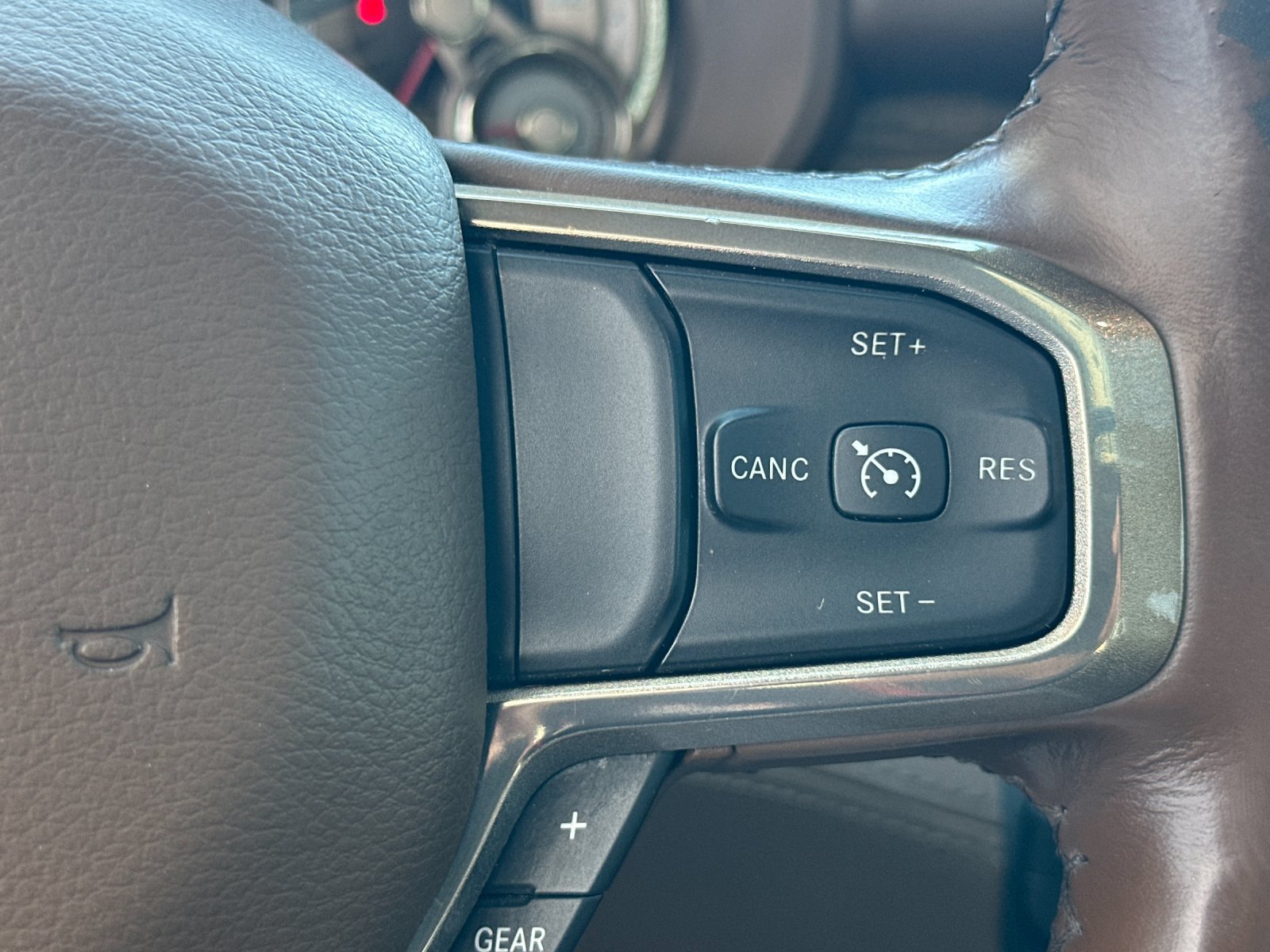 Used 2019 RAM 1500 Limited AWD/4WD image 29