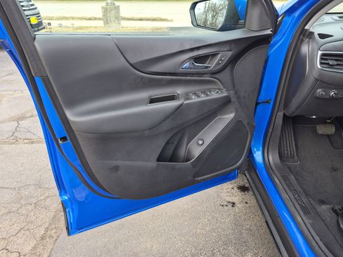 Used 2024 Chevrolet Equinox LT image 10