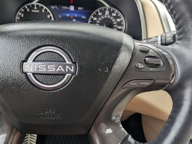 Used 2023 Nissan Murano Platinum w/ Cargo Package FWD image 21