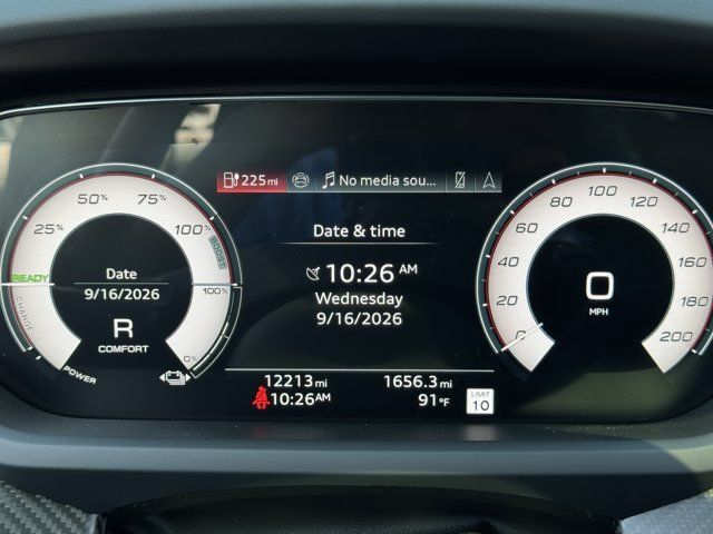 Used 2025 Audi RS e-tron GT performance w/ 21" Wheel Package AWD/4WD image 15