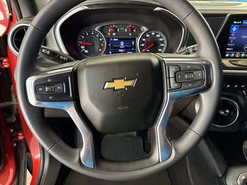 Used 2021 Chevrolet Blazer LT FWD image 13