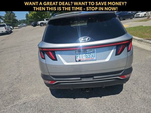 Used 2022 Hyundai Tucson SEL w/ Convenience + Premium Package FWD image 13