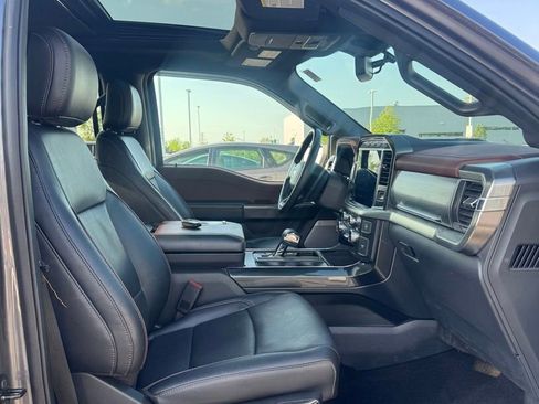 Used 2021 Ford F150 Lariat w/ Equipment Group 502A High AWD/4WD image 19