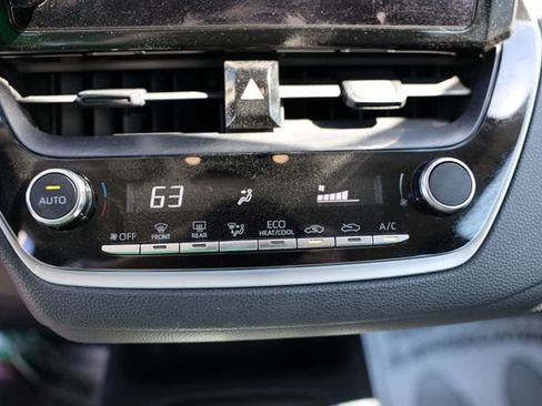Used 2023 Toyota Corolla LE FWD image 25