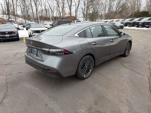 New 2026 Nissan Sentra SV w/ Floor Mat Package image 5